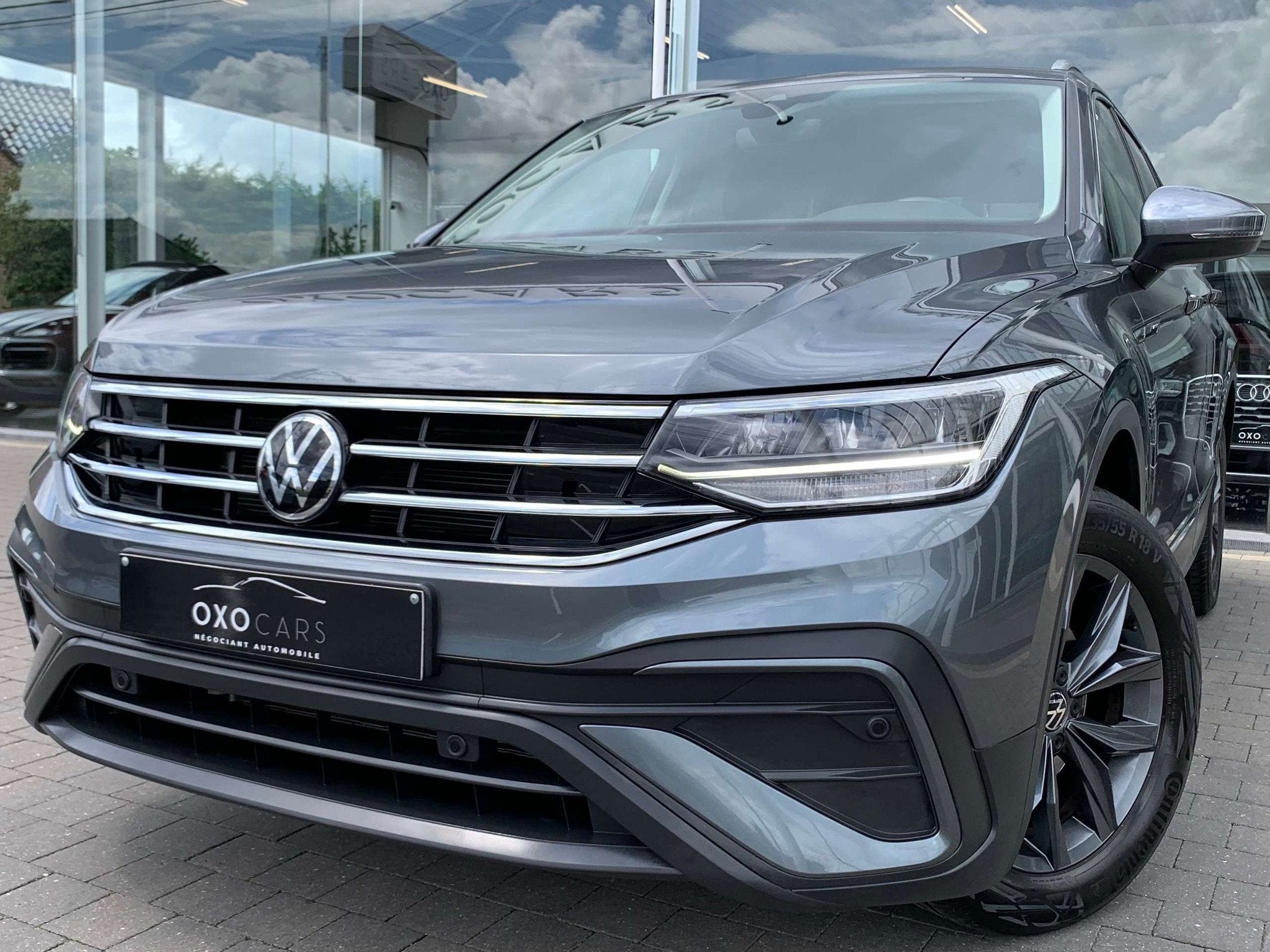 Volkswagen Tiguan Allspace 7 PLACES / 1.5TSI 150CV DSG / BOI, Autos, Argent ou Gris, Achat, Entreprise, 7 places