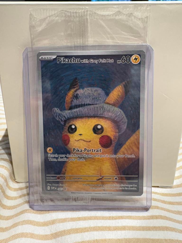Pikachu Van Gogh sealed, Hobby en Vrije tijd, Verzamelkaartspellen | Pokémon, Ophalen of Verzenden, Nieuw, Losse kaart, Foil