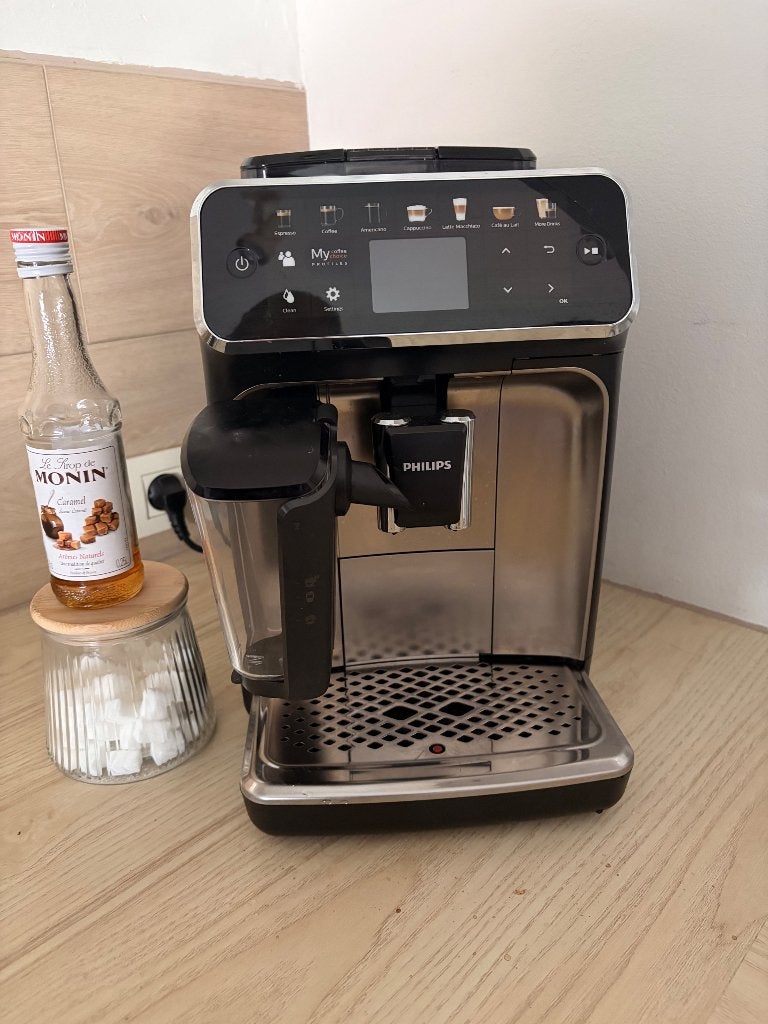 Philips LatteGo-serie 5400 (model EP5447/90), Elektronische apparatuur, Koffiezetapparaten, Afneembaar waterreservoir, Overige modellen