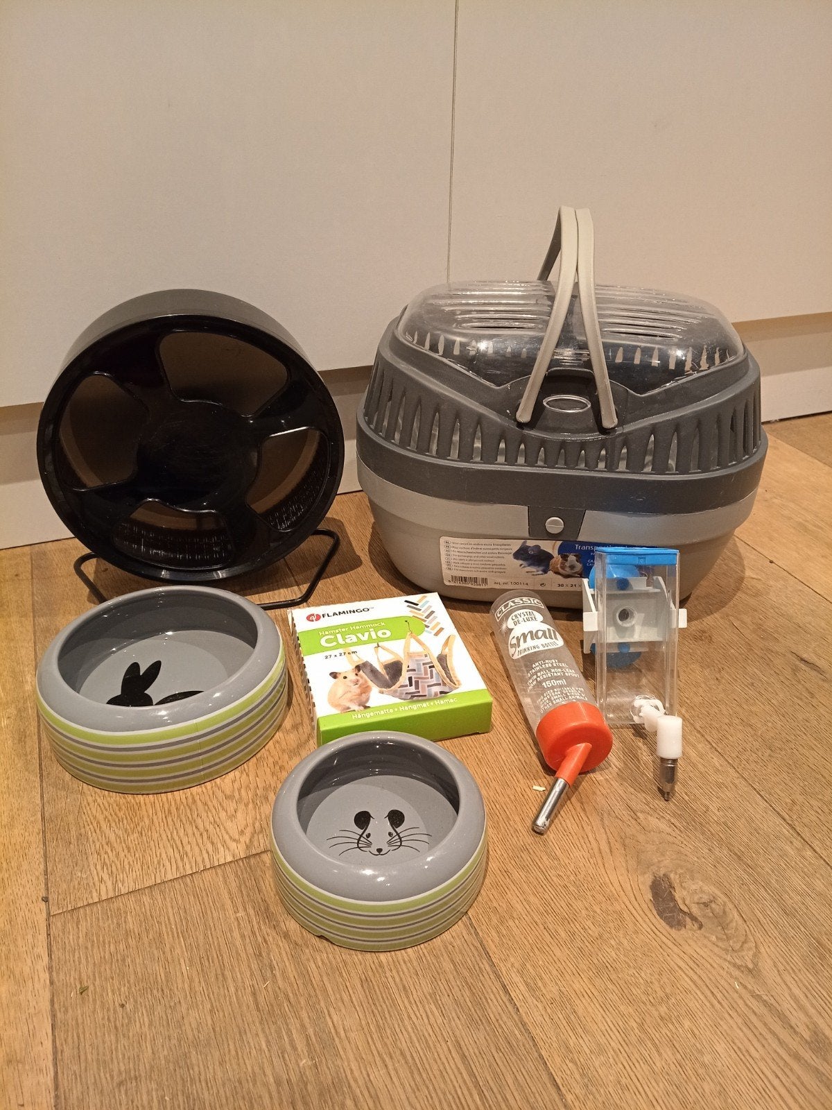Package Hamster — boîte de transport + accessoires, Animaux & Accessoires, Enlèvement, Comme neuf, Caisse ou Boîte de transport