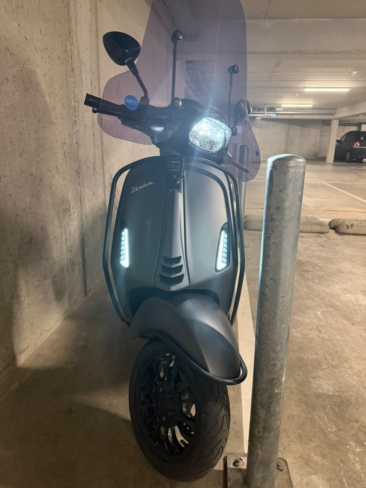 Vespa sprint A klasse 50Cc 2019, Fietsen en Brommers, Ophalen, Zo goed als nieuw, Benzine, 50 cc