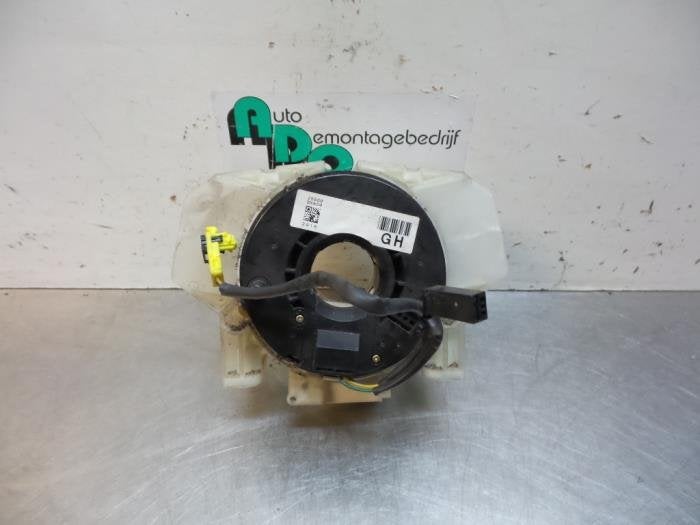 Ressort tournant airbag d'un Nissan Almera (Almera 02-), Autos : Pièces & Accessoires, Électronique & Câbles, -, 3 mois de garantie