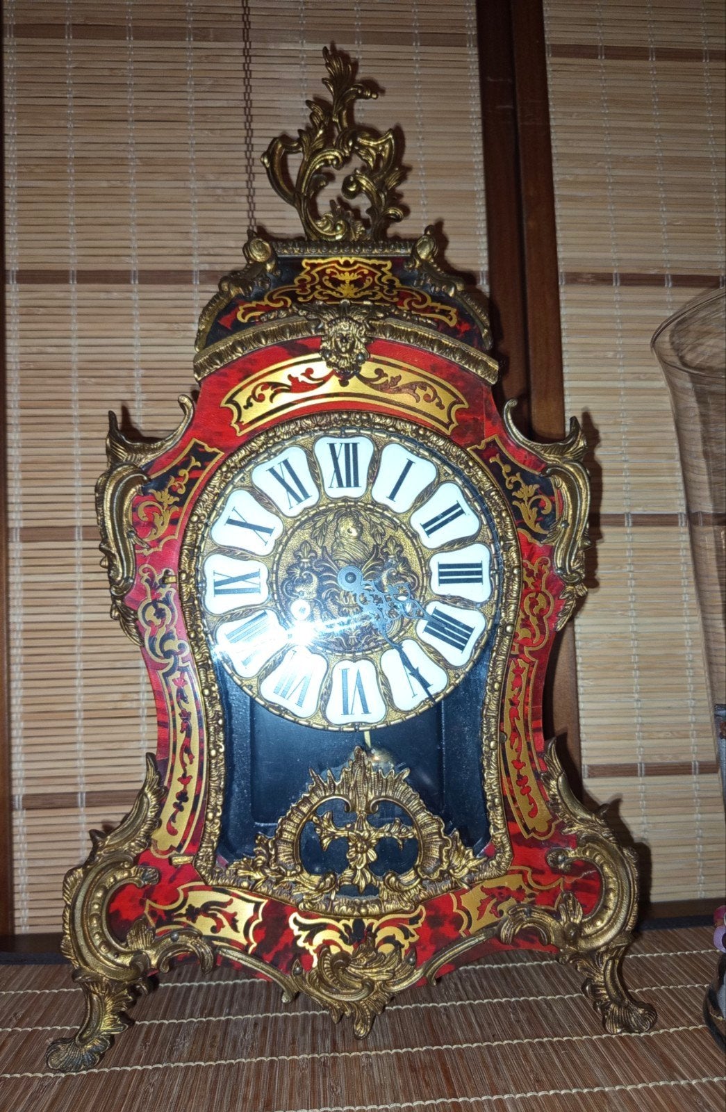 Horloge., Enlèvement