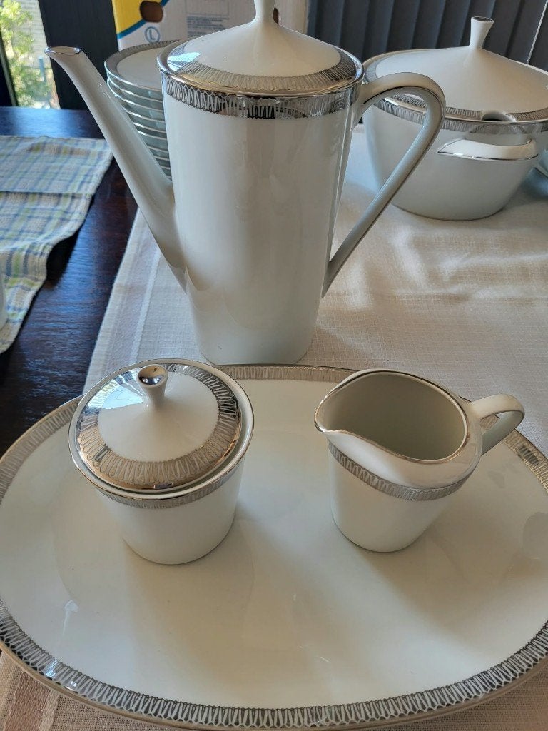 Vintage servies, Huis en Inrichting, Ophalen, Gebruikt, Vintage, Bord(en)