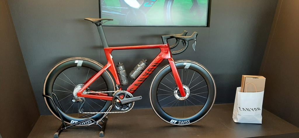 Canyon Aerod CF SLX8 jamais roulé, Fietsen en Brommers, Ophalen, Nieuw