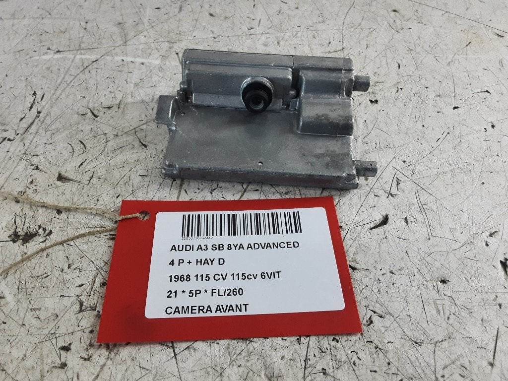 CAMERA AVANT Audi A3 Sportback (8YA) (5WA980653A), Mevr. I. Hauben, Audi, Utilisé, Rue de l'Espoir 34 34
4030  GRIVEGNÉE, BE