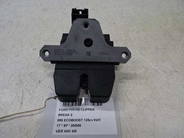 SERRURE COFFRE Ford Focus 3 Wagon (8M51R442A66-DC), Utilisé, Ford, Haillon arrière
