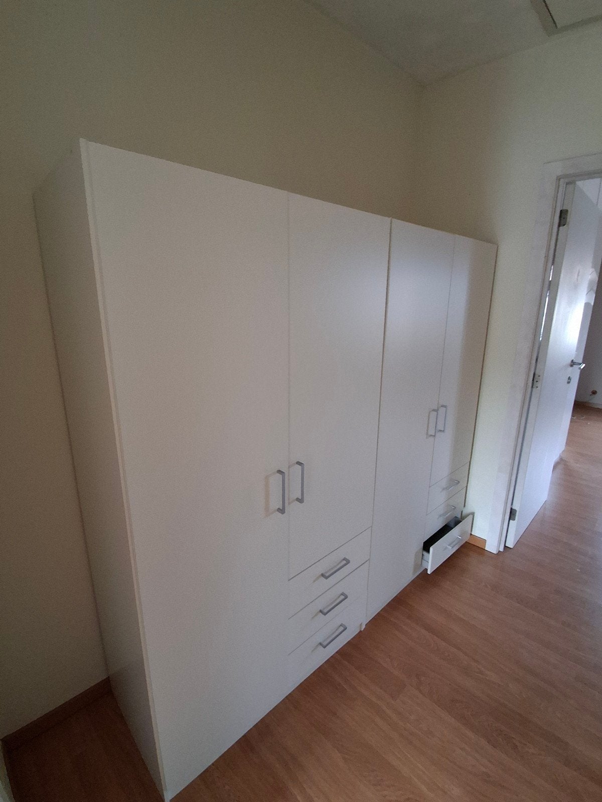2 kledingkasten - doe gerust een bod!, Ophalen, 50 tot 100 cm, Zo goed als nieuw, 150 tot 200 cm