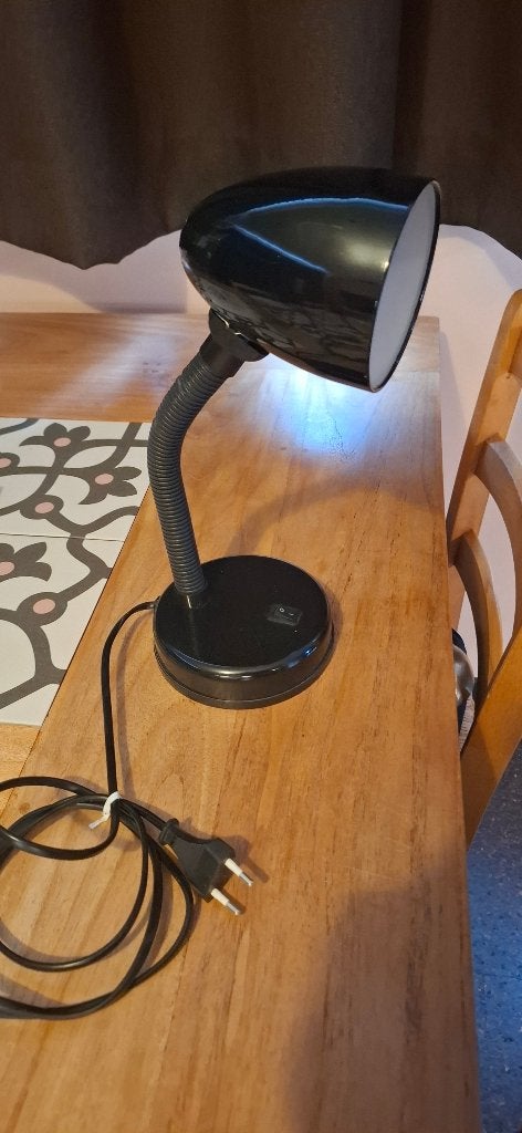 Zwarte regelbare bureaulamp op voet, Ophalen, Bureaulamp, Overige merken, 30 cm