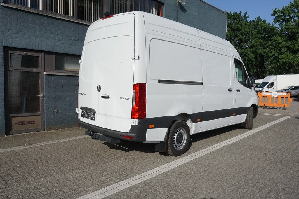 Mercedes-Benz Sprinter 319 cdi (bj 2026), Automaat, Gebruikt, 2000 kg, Wit