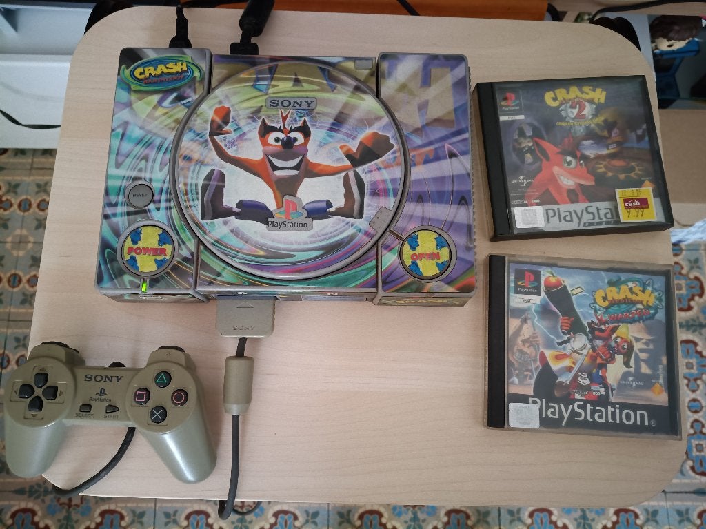 playstation 1 crash bandicoot, Consoles de jeu & Jeux vidéo, Enlèvement, Utilisé, Avec 1 manette, Avec jeux