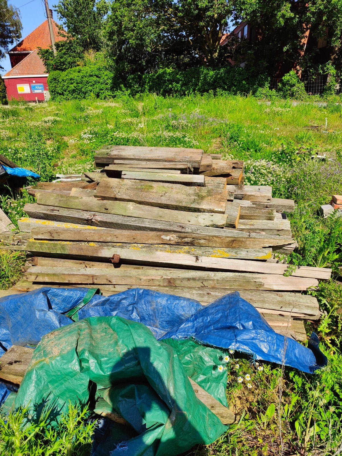 Houten balken, Enlèvement