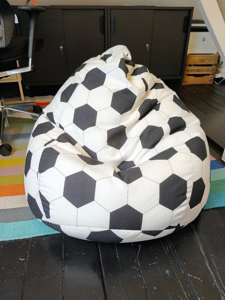 Zitzak kinderen voetbal, Huis en Inrichting, Ophalen, Zo goed als nieuw, Zitzak