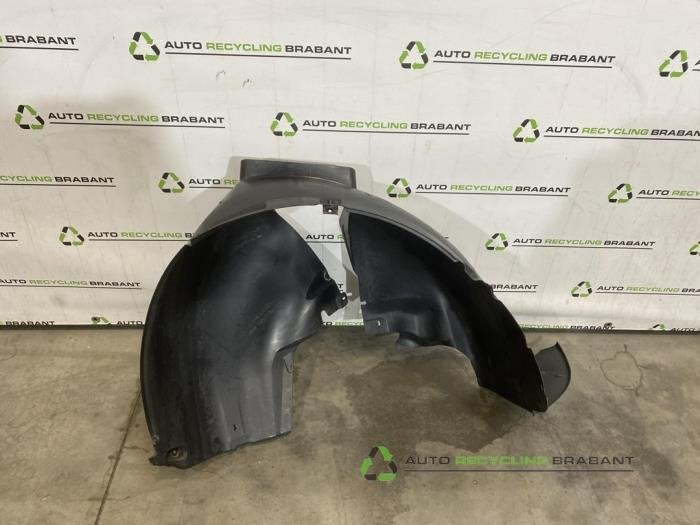 Passage de roue d'un Volkswagen Transporter, -, 3 mois de garantie, Utilisé, -