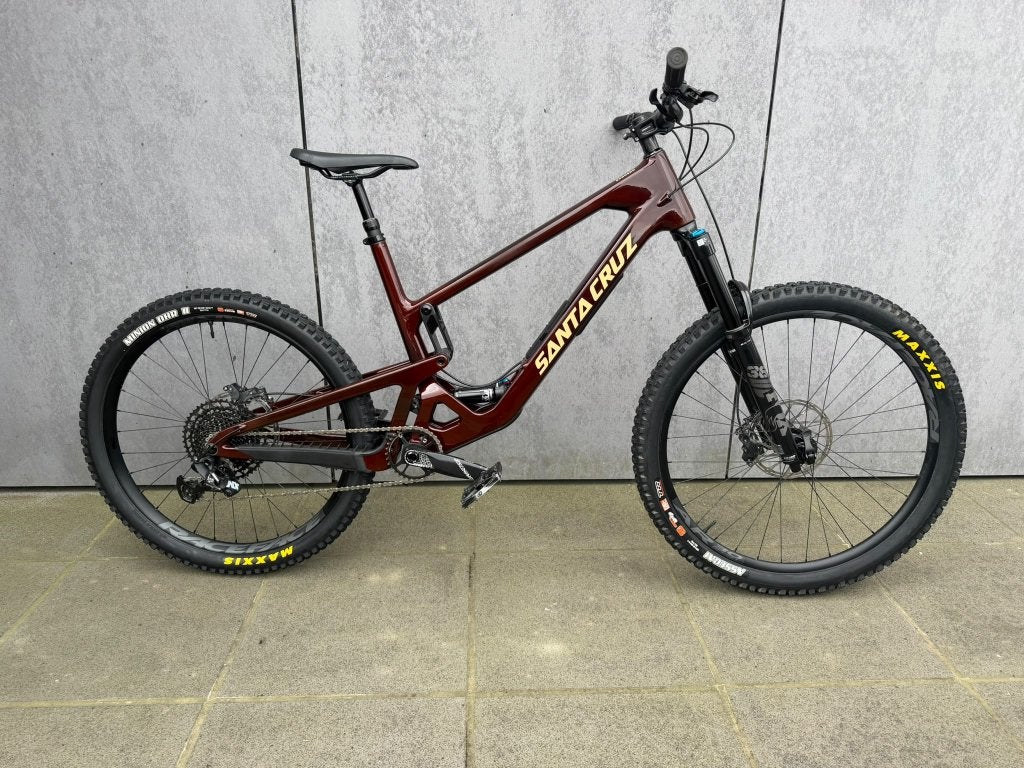 Santa Cruz, Bronson R / Carbon C 2025, Vélos & Vélomoteurs, Autres marques, Comme neuf, Enlèvement, VTT tout suspendu