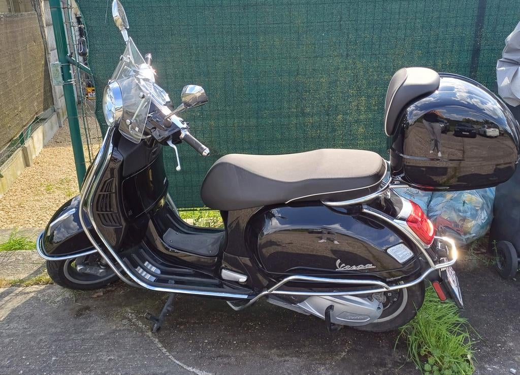 Vespa GTS 300 hpe, Scooter, 300 cc, Nieuw, Motorrijbewijs A