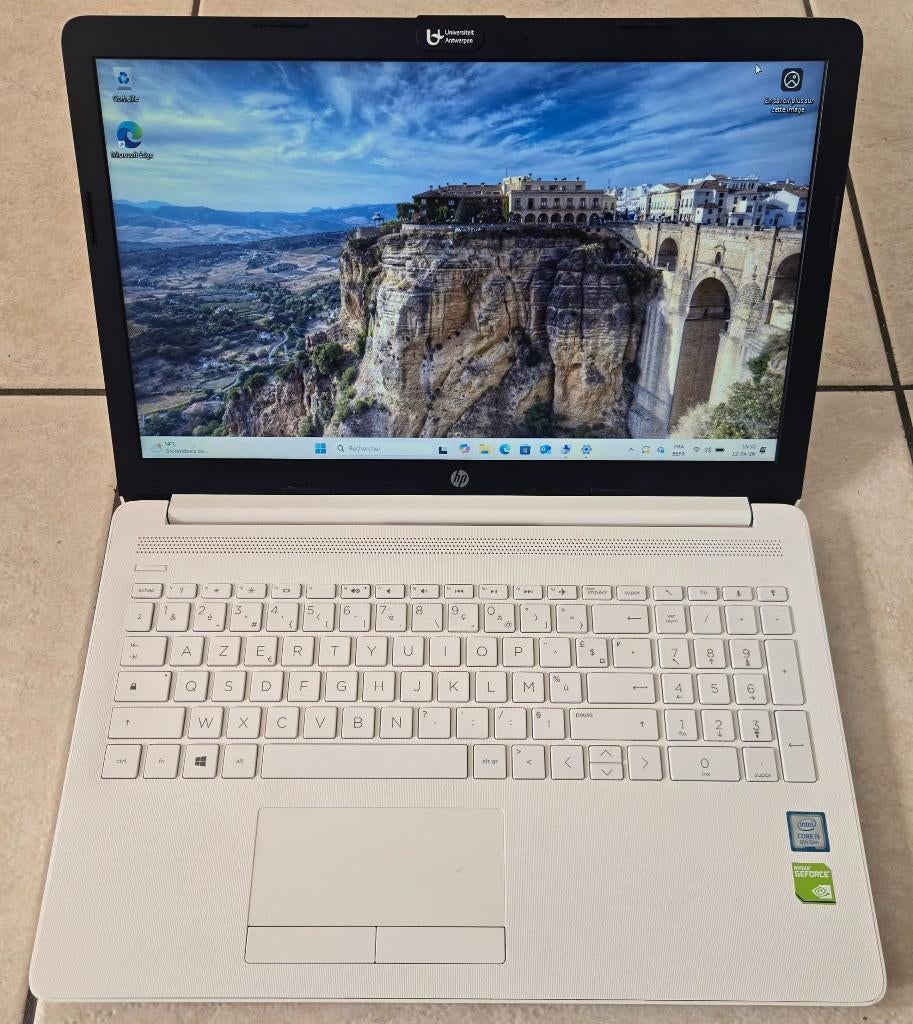 Ordinateur portable hp 15-da1008nf, Hp, 8 GB, Utilisé, HDD