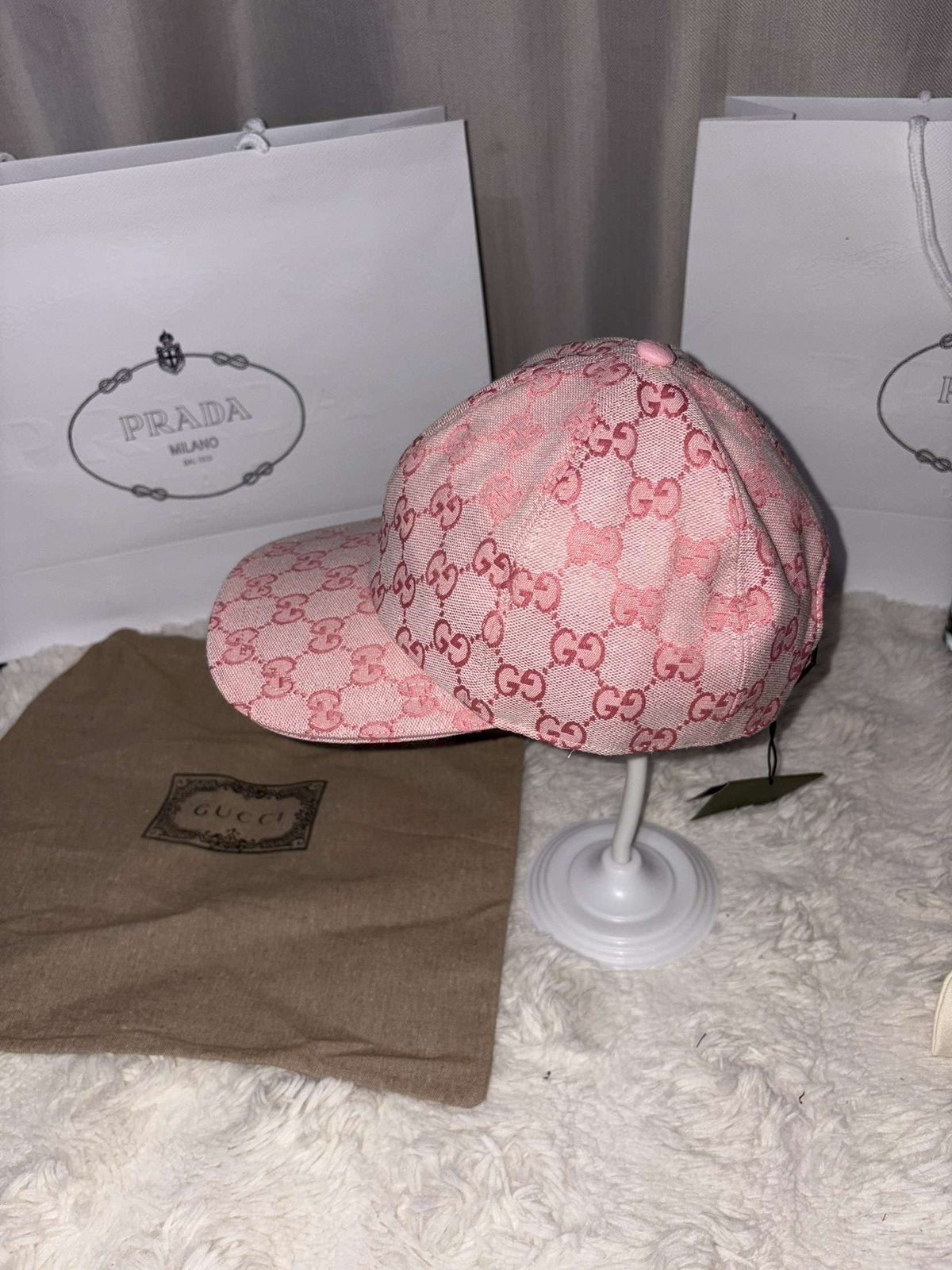 Casquette gucci dubai rose, Vêtements | Hommes, Enlèvement ou Envoi, Comme neuf, Casquette