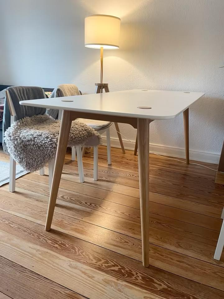 Table design scandinave – bois & blanc, 150 à 200 cm, 50 à 100 cm, Enlèvement, Utilisé