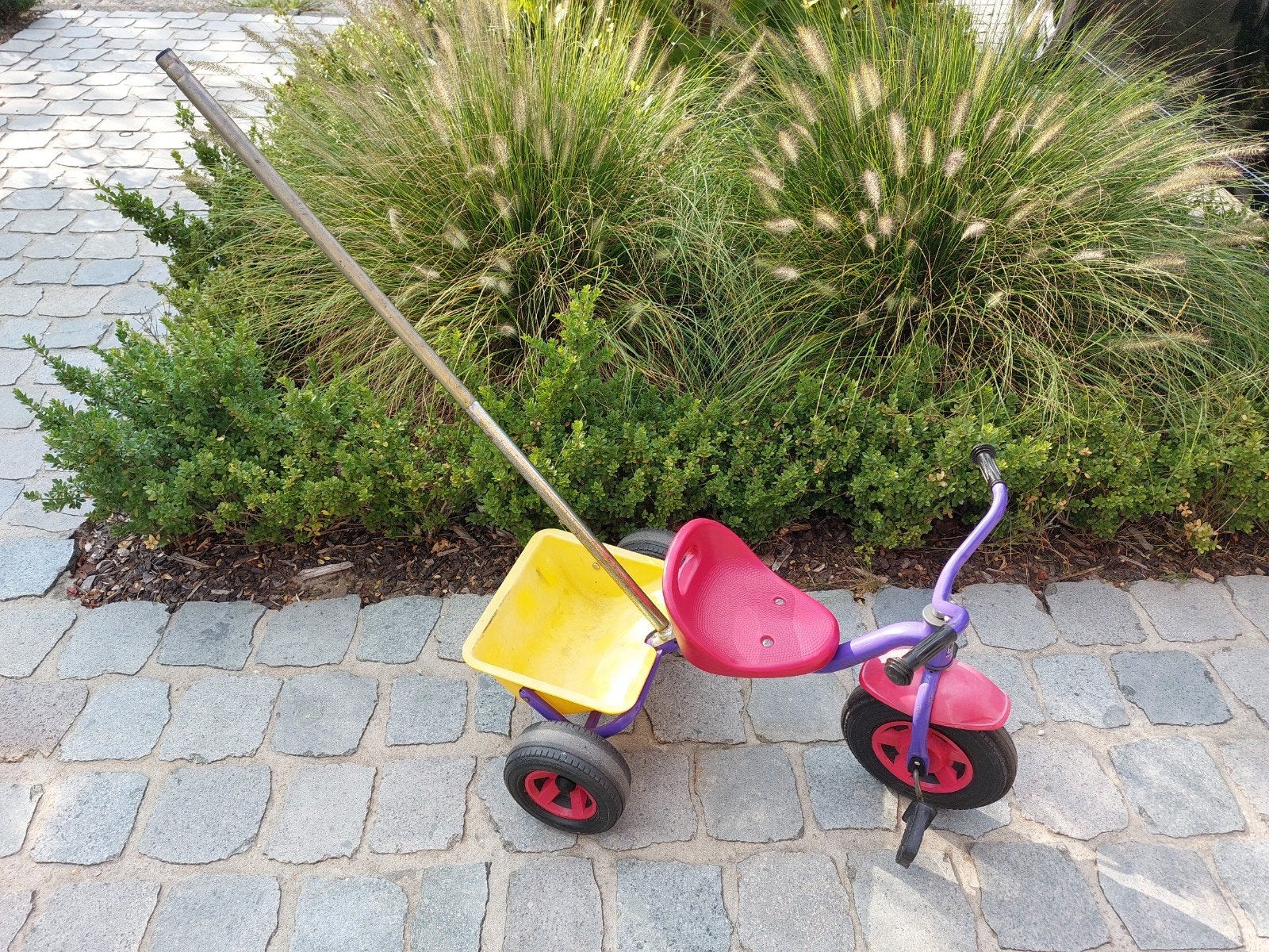 Kettler driewieler, Enlèvement