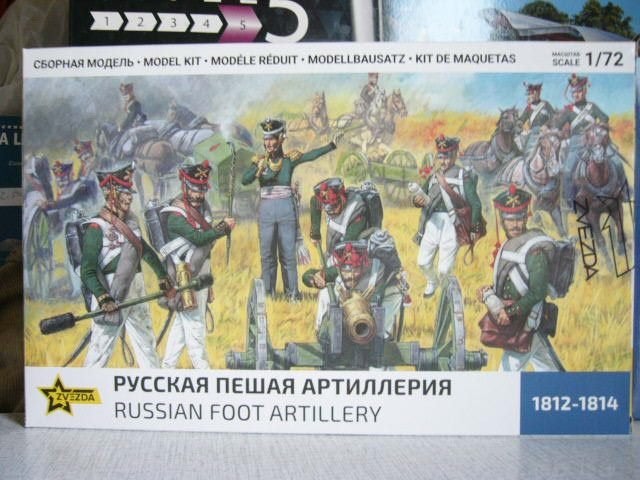 ZVEZDA 8022 RUSSIAN FOOT ARTILLERY 1812-1814 échelle 1/72, Ophalen of Verzenden, Nieuw, 1:50 of kleiner, Figuur of Figuren