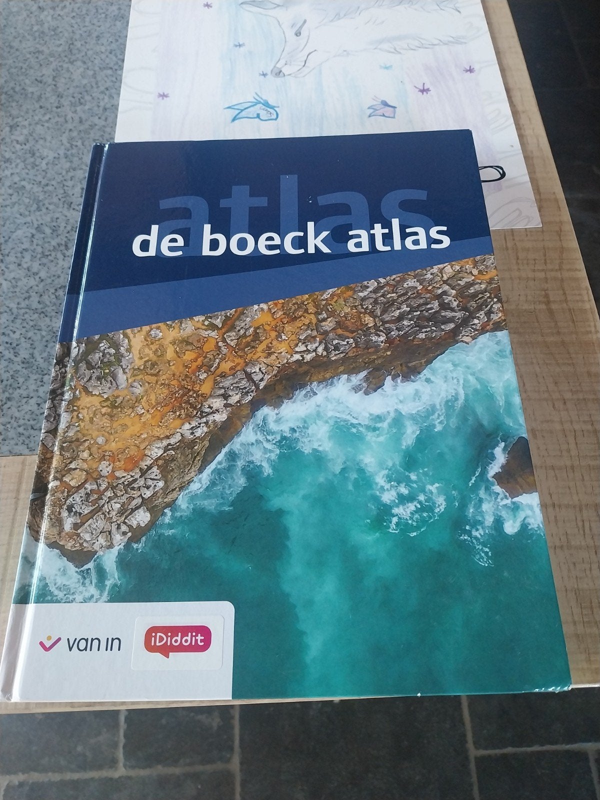 Atlas Deboeck. Tout neuf, Livres, Livres scolaires, Enlèvement ou Envoi, Géographie