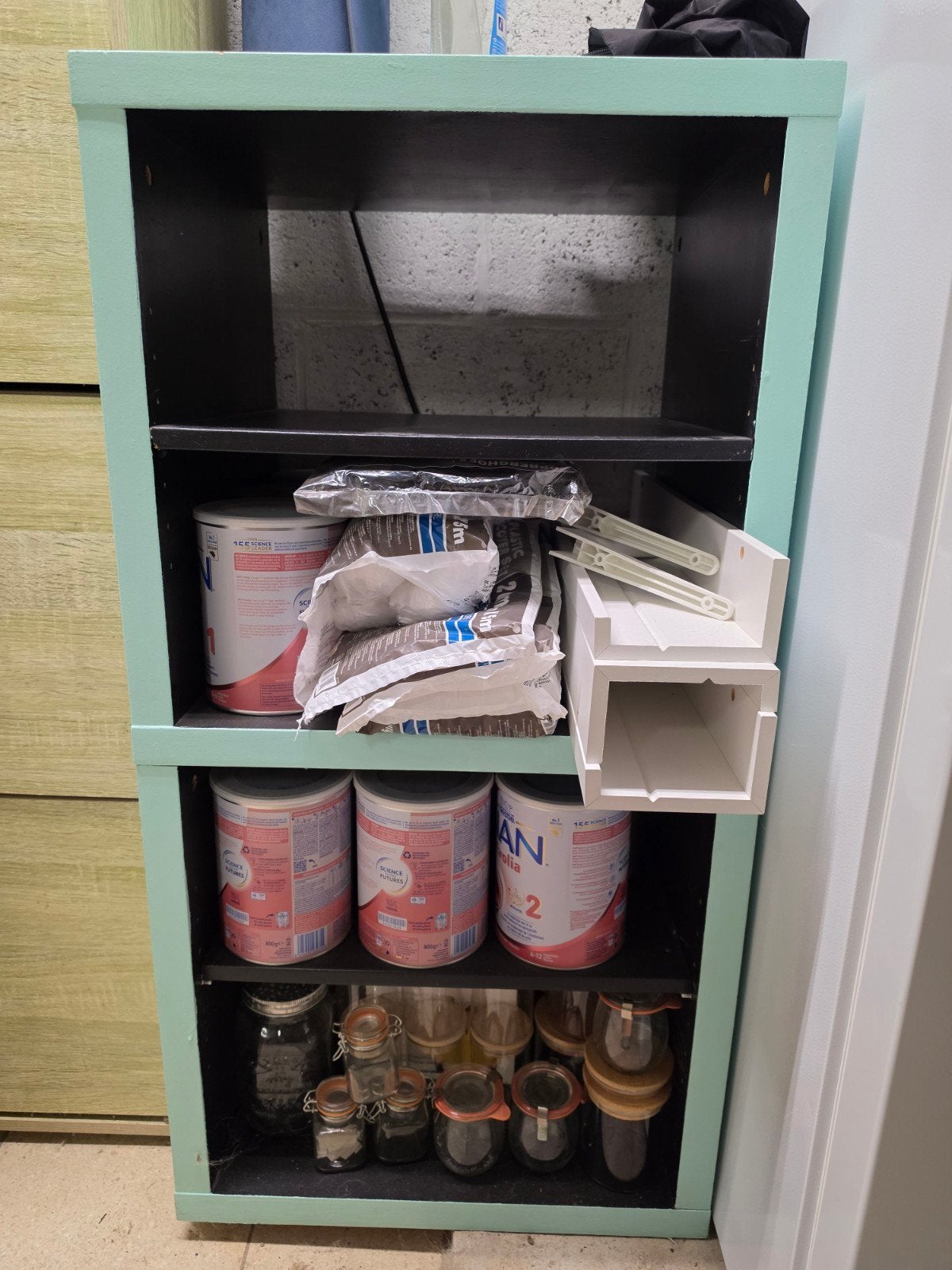 GRATIS rekken kast voor DIY project, Ophalen