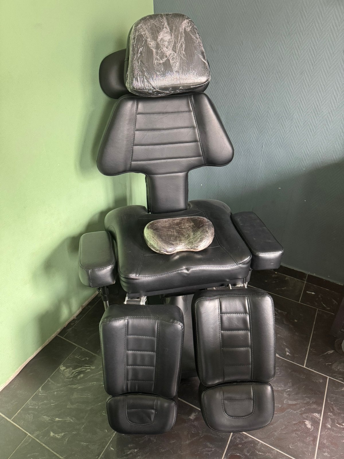 Fauteuil Quirumed voor Tattoo, Ophalen
