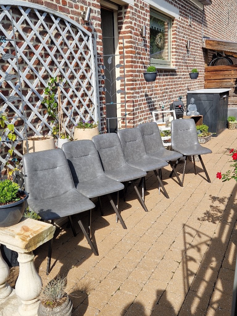 6 stoelen grijs, Ophalen, Kunststof, Zo goed als nieuw, Vijf, Zes of meer stoelen