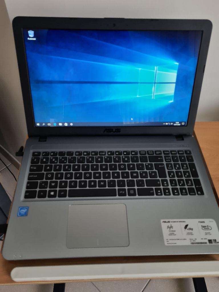 Software problemen oplossen/graag Privéles Laptop Windows, Computers en Software, Ophalen, Nieuw