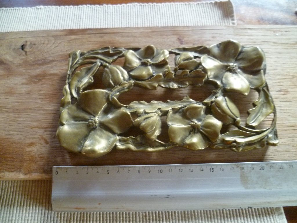Art Nouveau onderschaal, Ophalen