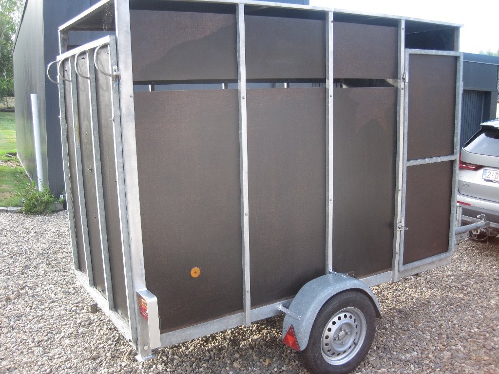 Aanhangwagen voor kleinvee, Ophalen, Gebruikt