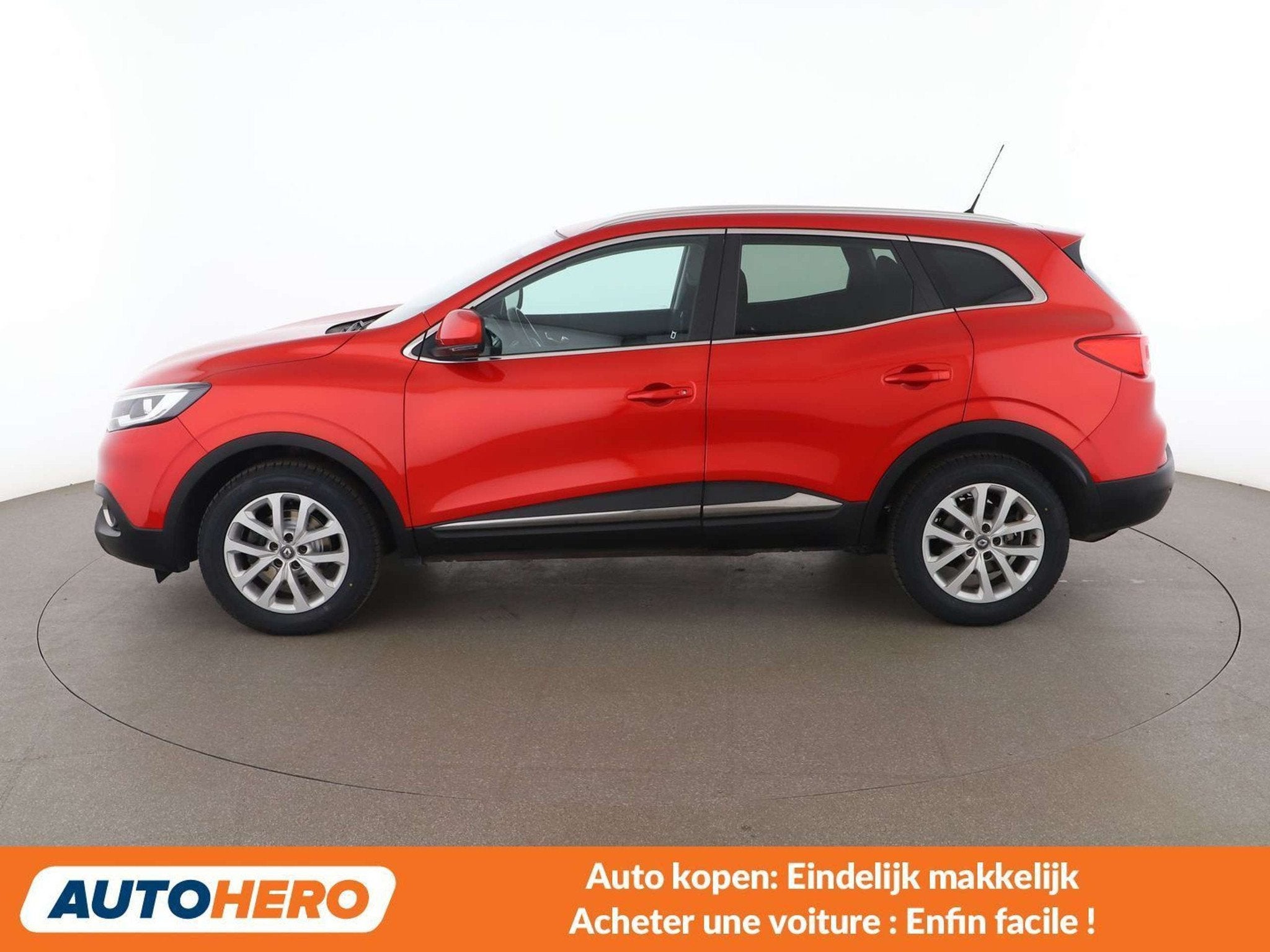 Renault Kadjar 1.2 TCe Energy Collection (bj 2017), Auto's, Voorwielaandrijving, Kadjar, Stof, Gebruikt