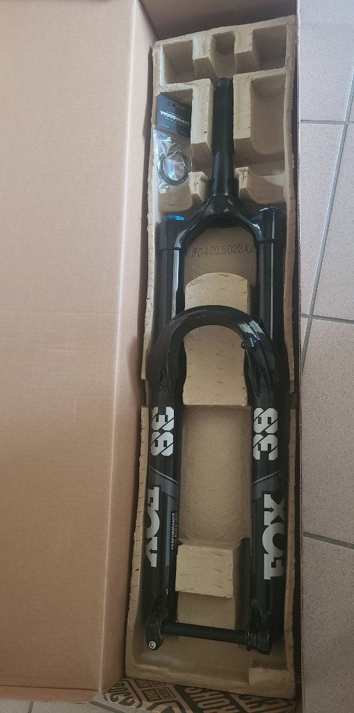 Fox 38 170mm Grip X2 pivot 20cm neuve, Enlèvement, Neuf, Fourche avant, FOX RACING