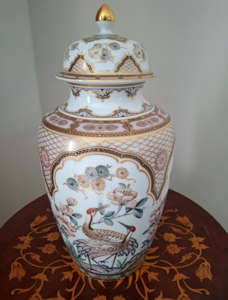 AK Kaiser porseleinen dekselvaas met kraanvogels, Overige materialen, Meerkleurig, 35 cm, Met deksel