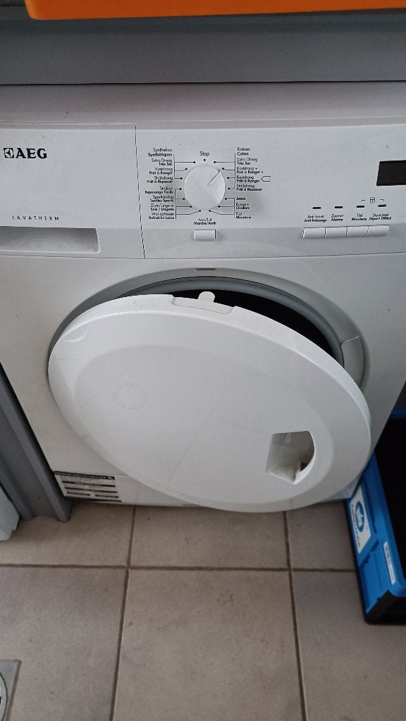 Droogkast, Ophalen, 6 tot 8 kg, Gebruikt, Anti-kreukfase