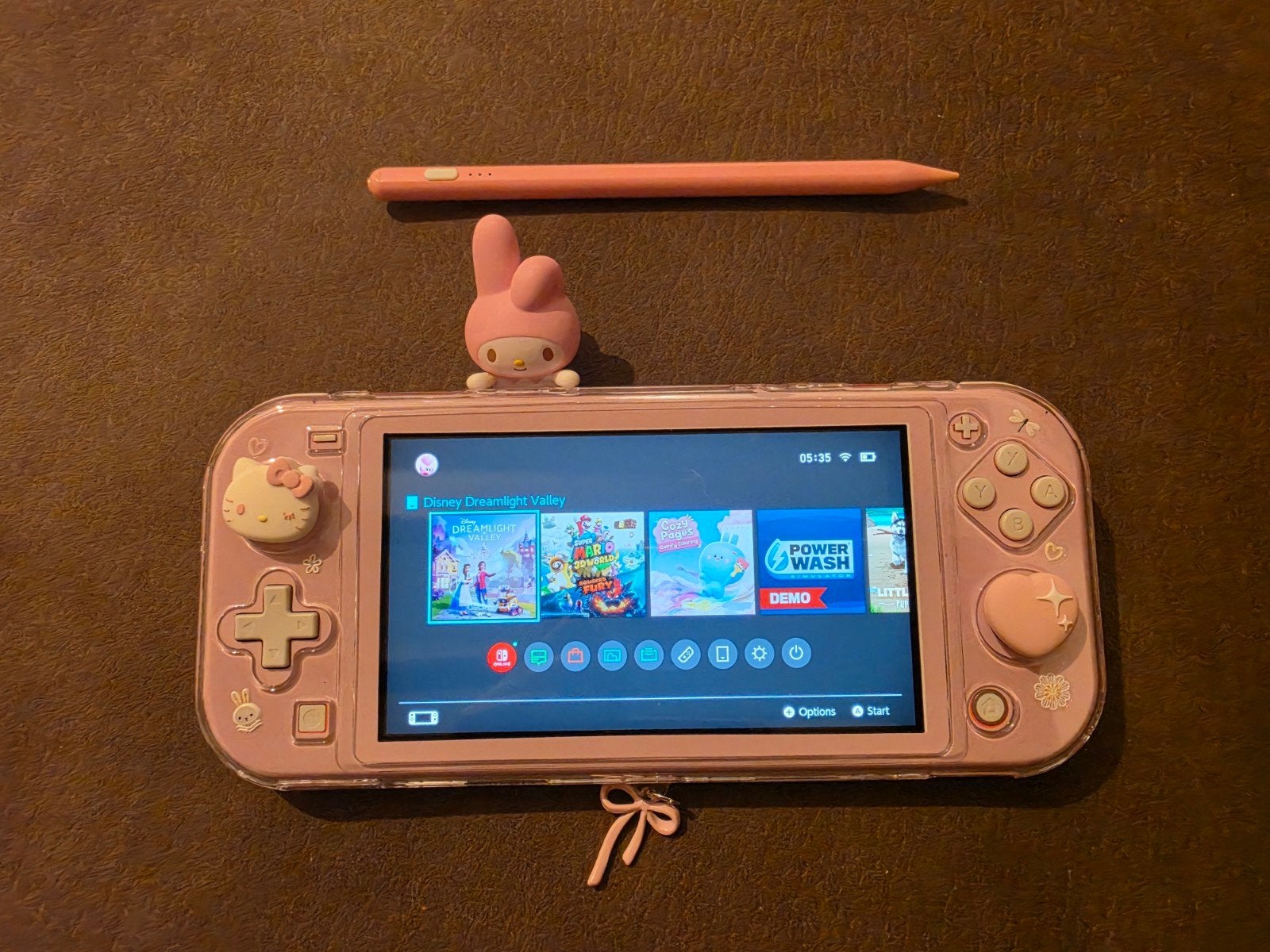 Nintendo Switch lite Koraal, Games en Spelcomputers, Ophalen, Roze of Coral, Zo goed als nieuw, Met beschermhoes of tas