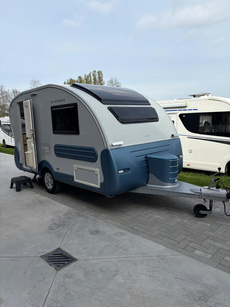 adria action 391LH, Kachel, Tot en met 2, Bedrijf, 750 - 1000 kg