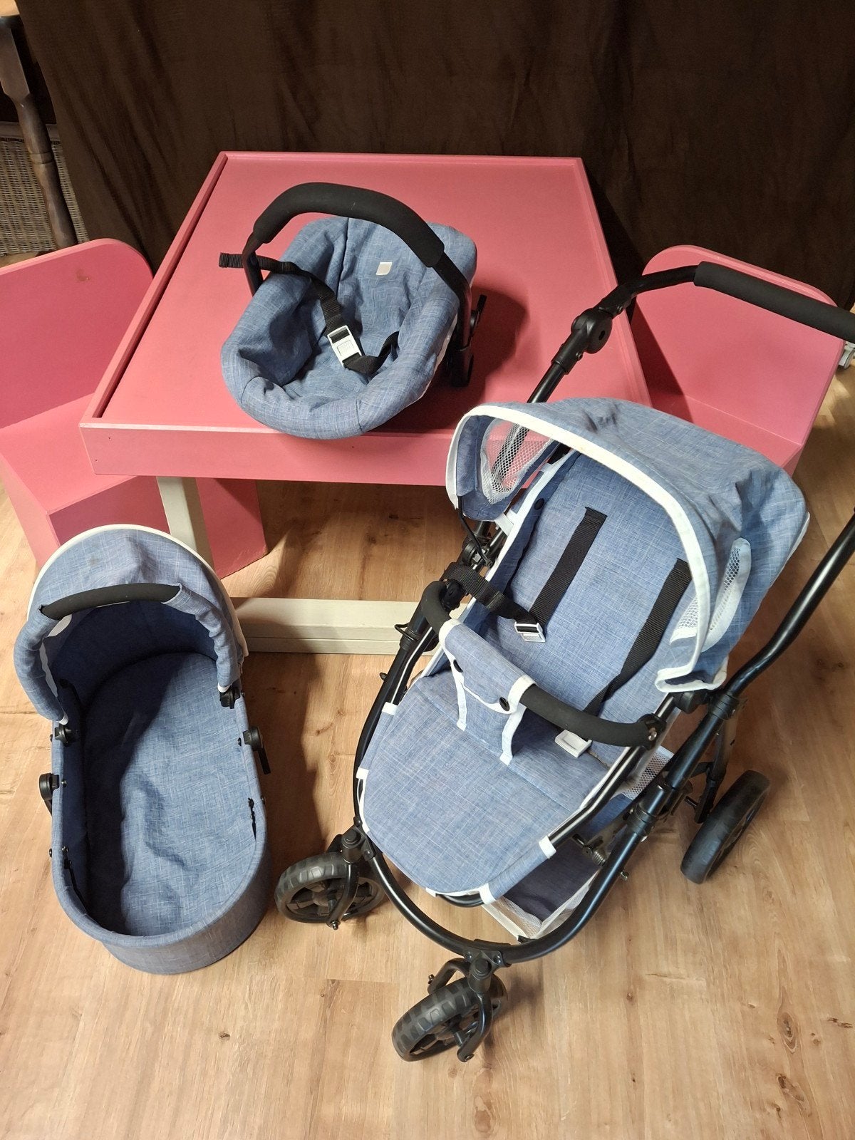 Poppenwagen set, Ophalen