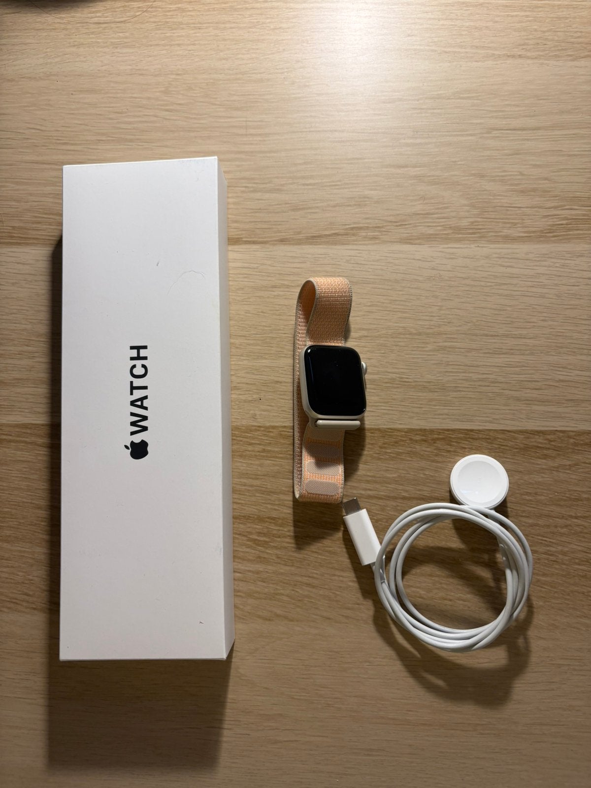 Apple Watch SE2 Starlight, Bijoux, Sacs & Beauté, Neuf, Étanche, Rose, IOS