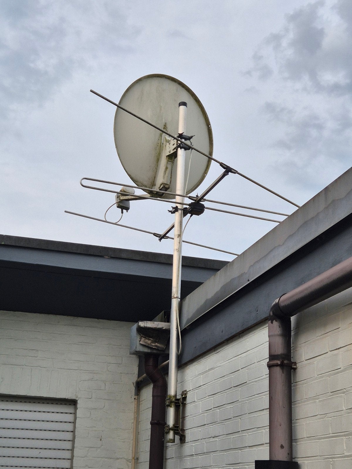 Volledige schotelantenne, Télécoms, Antennes & Mâts, Enlèvement