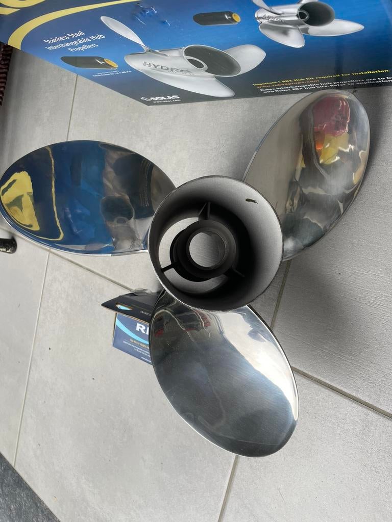 Solas RVS lexor plus prop/Suzuki 3x16x21.5R/Suzuki 14x20, Ophalen, Nieuw