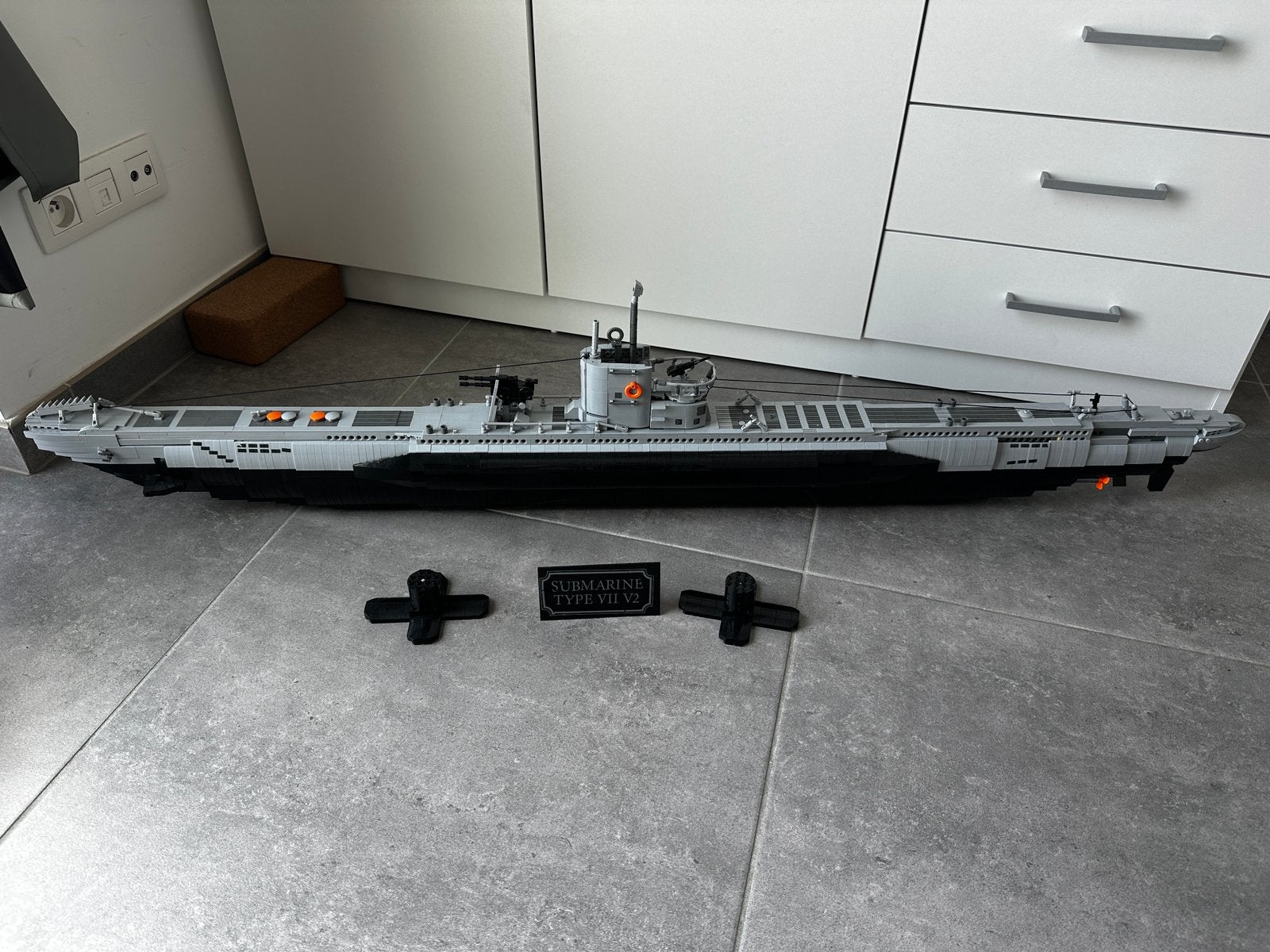 Sous-marin fait de blocs, Hobby & Loisirs créatifs, Modélisme | Bateaux & Navires, Enlèvement, Comme neuf