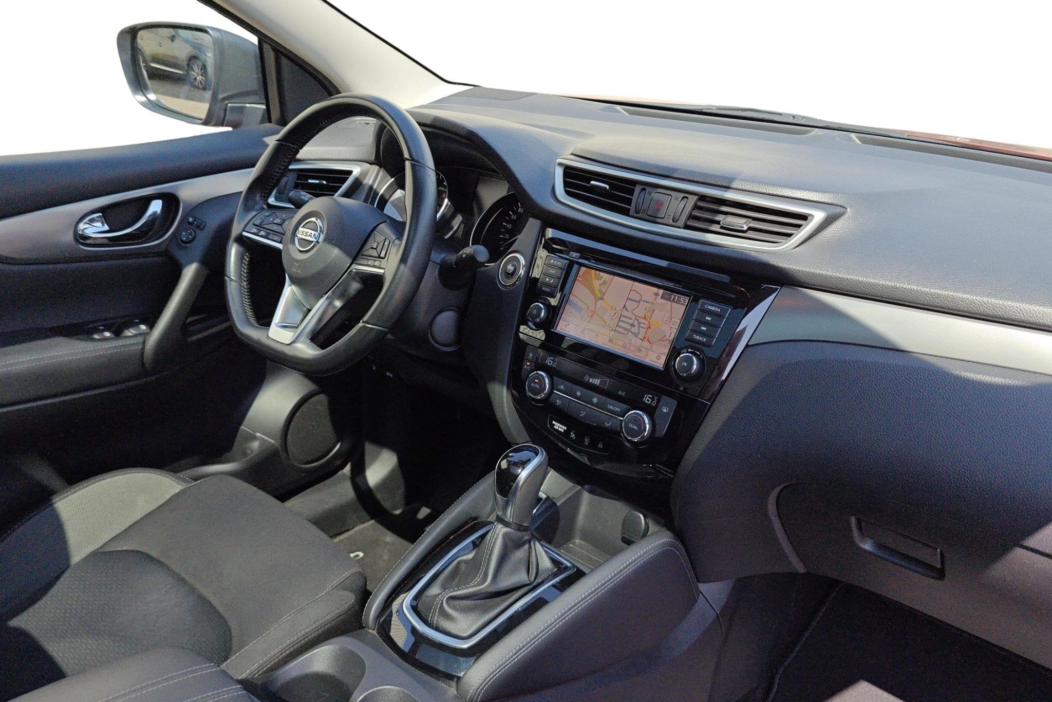 Nissan Qashqai DIG-T 160 DCT N-Connecta + Pano - 2 ans KARE, Rouge, Achat, 5 portes, Automatique