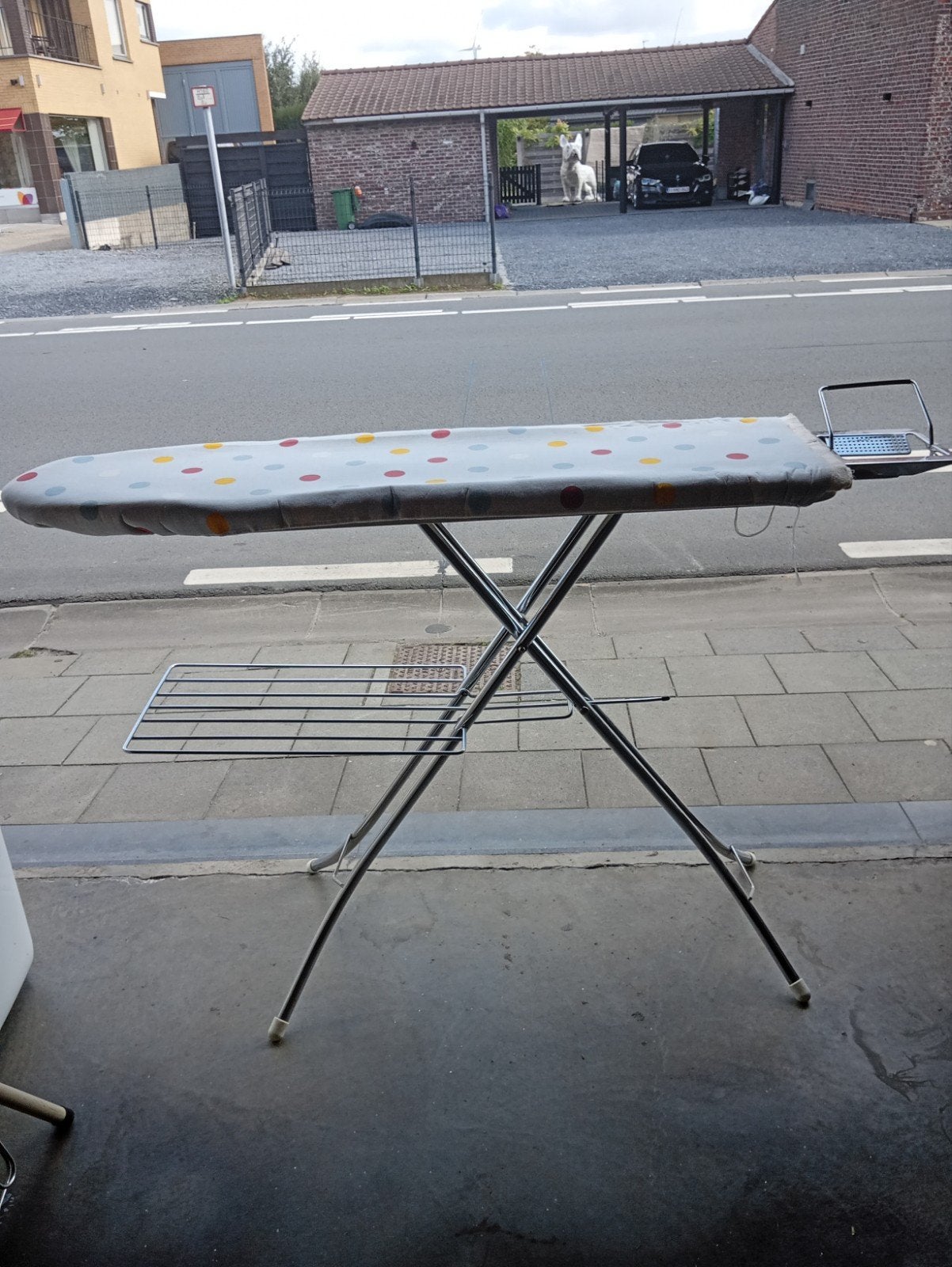 strijkplank met strijkstoel, Elektronische apparatuur, Ophalen