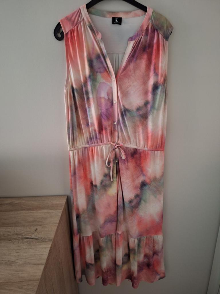 Kleed KDesign m42 gevoerd, Kleding | Dames, Jurken, KDesign, Ophalen of Verzenden, Onder de knie