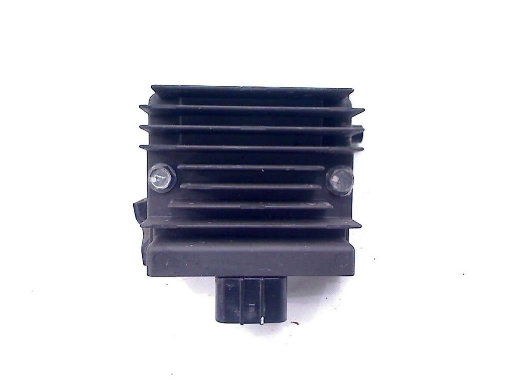 REGULATEUR DE TENSION Kawasaki Z 650 2017- (Z650 ER650G-H), Dhr. S. di Majo, Utilisé, Info@cama-motorparts.nl, P.J. Troelstraweg 8 8
3144 CX  MAASSLUIS, NL