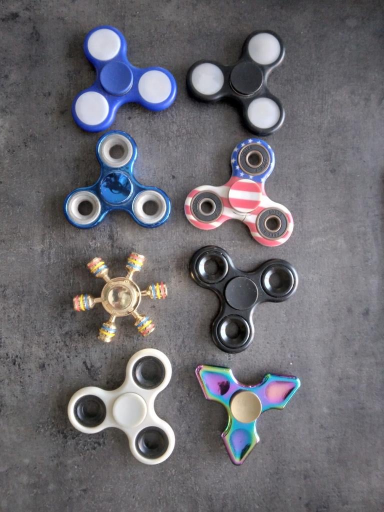 8 fidget spinners, Ophalen of Verzenden