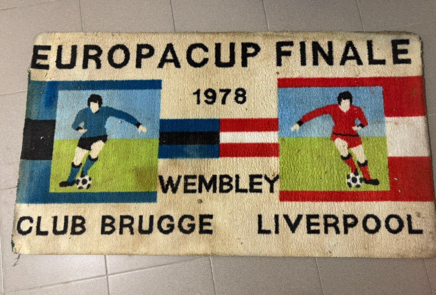 Oud tapijt club brugge, Ophalen, Gebruikt