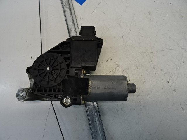 MOTEUR LEVE VITRE ELECTRIQUE ARRIÈRE GAUCHE Zafira (F75), Utilisé, Arrière, Opel